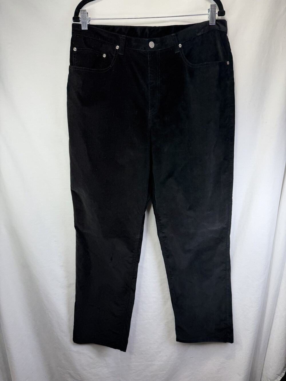 Chicos Design Black Stretch Corduroy Women’s Pants Sz 3 Us 16 Straight Leg EUC